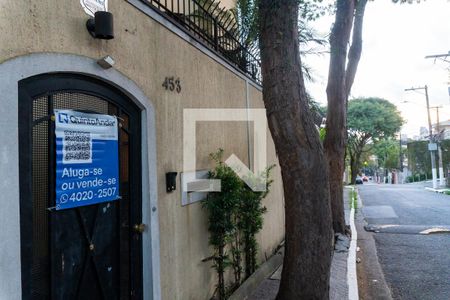 Casa para alugar com 336m², 4 quartos e 3 vagas Casa para alugar com 336m², 4 quartos e 3 vagasPlaquinha