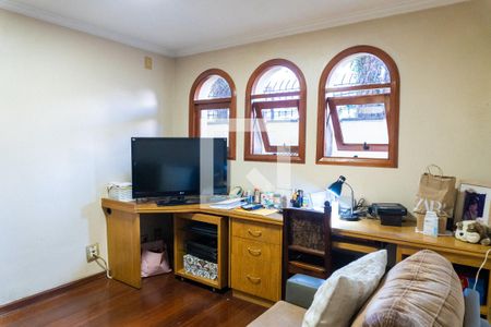 Casa para alugar com 336m², 4 quartos e 3 vagas Casa para alugar com 336m², 4 quartos e 3 vagasEscritório