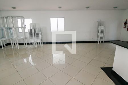 Apartamento para alugar com 42m², 2 quartos e 1 vagaÁrea comum - Salão de festas