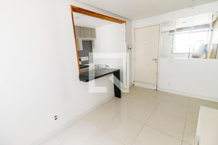 Sala de apartamento para alugar com 2 quartos, 42m² em Parque Munhoz, São Paulo