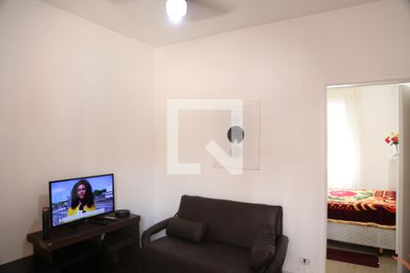Sala de apartamento para alugar com 1 quarto, 34m² em Guilhermina, Praia Grande
