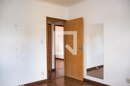 Suíte de casa à venda com 3 quartos, 169m² em Parque Bandeirante, Santo André