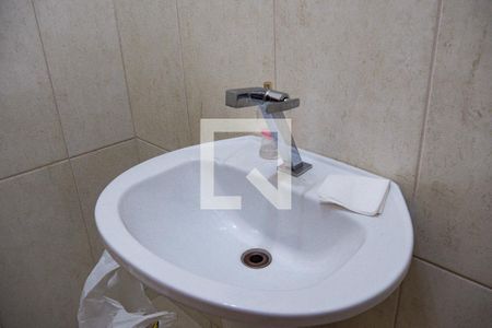 Casa à venda com 169m², 3 quartos e 3 vagasBanheiro Social 2