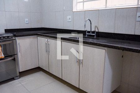 Casa à venda com 169m², 3 quartos e 3 vagasCozinha