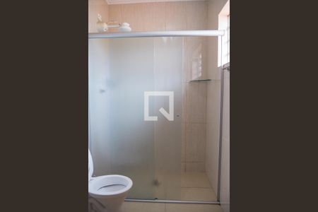 Casa à venda com 169m², 3 quartos e 3 vagasBanheiro da Suíte