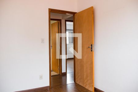 Casa à venda com 169m², 3 quartos e 3 vagasQuarto 2