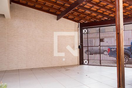 Casa à venda com 169m², 3 quartos e 3 vagasGaragem