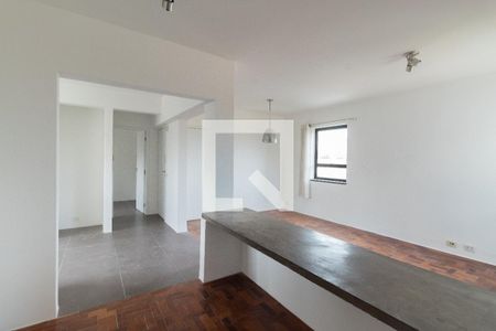 Sala de apartamento para alugar com 2 quartos, 75m² em Pinheiros, São Paulo