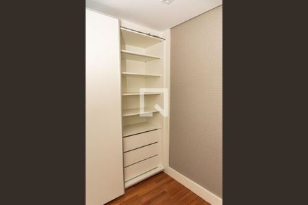 Apartamento à venda com 268m², 3 quartos e 4 vagasCloset da suíte