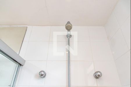 Apartamento para alugar com 70m², 2 quartos e 1 vaga Apartamento para alugar com 70m², 2 quartos e 1 vagaBanheiro da suíte