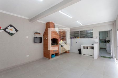 Casa à venda com 120m², 3 quartos e 1 vaga Casa à venda com 120m², 3 quartos e 1 vagaSalão Churrasqueira