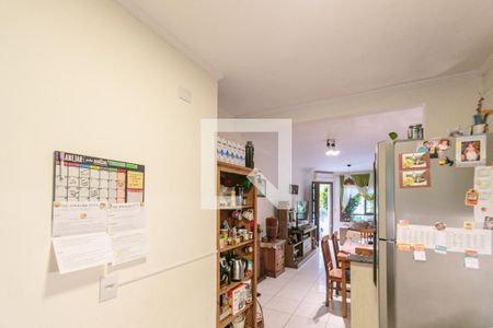 Cozinha de casa de condomínio para alugar com 2 quartos, 69m² em Hípica, Porto Alegre