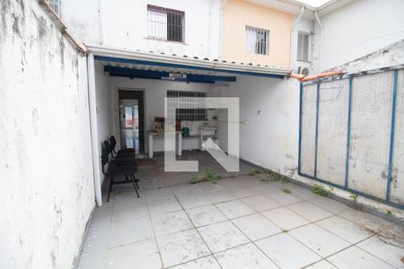 Casa à venda com 111m², 2 quartos e 1 vaga Casa à venda com 111m², 2 quartos e 1 vagaÁrea de Serviço