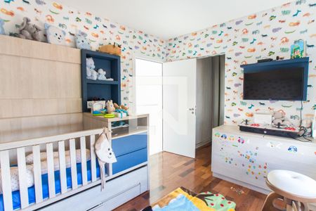 Casa de condomínio à venda com 700m², 4 quartos e 6 vagas Casa de condomínio à venda com 700m², 4 quartos e 6 vagasSuíte 2