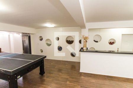 Casa de condomínio à venda com 700m², 4 quartos e 6 vagas Casa de condomínio à venda com 700m², 4 quartos e 6 vagasSalão