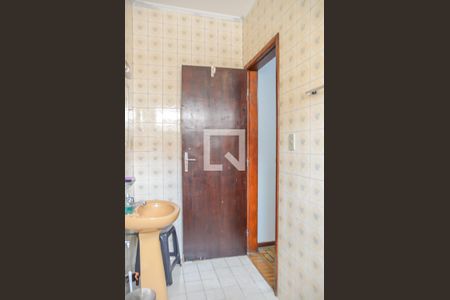 Casa à venda com 412m², 3 quartos e 1 vaga Casa à venda com 412m², 3 quartos e 1 vagaBanheiro da Suíte 2