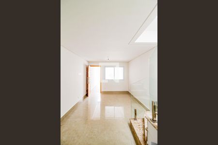 Sala de casa à venda com 3 quartos, 110m² em Jardim Caravelas, São Paulo