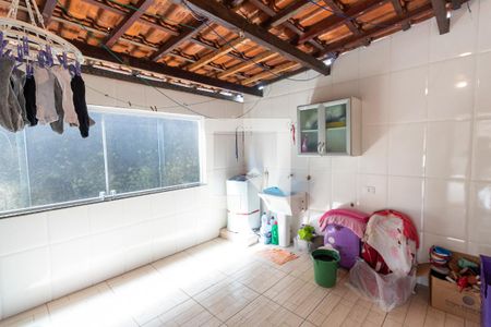 Casa à venda com 90m², 2 quartos e 1 vagaLavanderia
