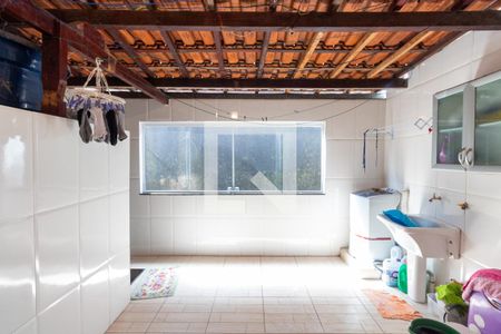 Casa à venda com 90m², 2 quartos e 1 vagaLavanderia