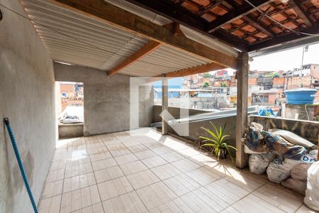Casa à venda com 90m², 2 quartos e 1 vagaQuintal