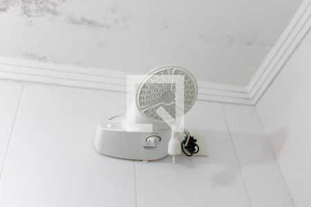 Casa à venda com 90m², 2 quartos e 1 vagaChuveiro