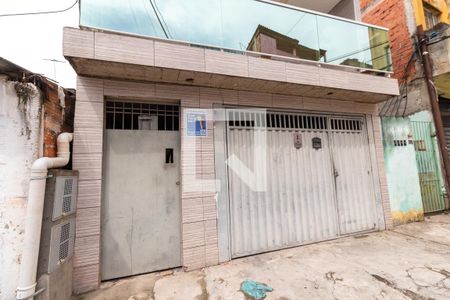 Casa à venda com 90m², 2 quartos e 1 vagaFachada