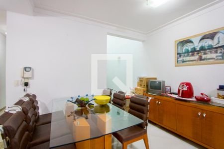 Casa à venda com 162m², 3 quartos e 4 vagasCopa/Cozinha