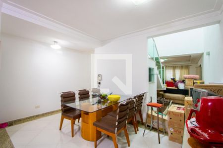Casa à venda com 162m², 3 quartos e 4 vagasCopa/Cozinha