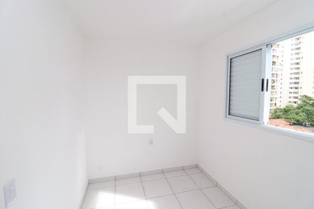 Quarto 1 de apartamento para alugar com 2 quartos, 52m² em Vila Esperança, São Paulo