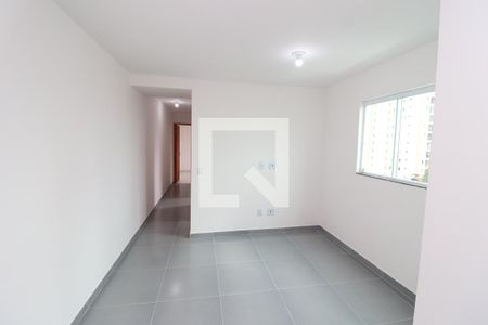 Sala de TV de apartamento para alugar com 2 quartos, 52m² em Vila Esperança, São Paulo