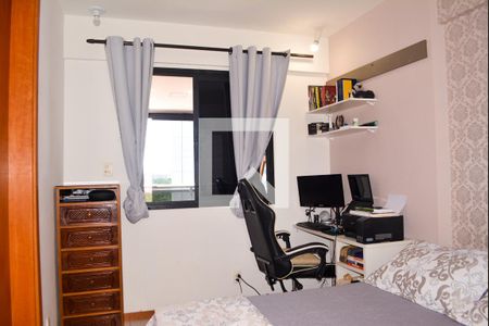 Quarto de apartamento para alugar com 1 quarto, 56m² em Caminho das Árvores, Salvador