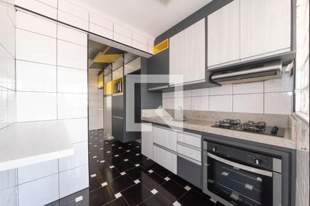 Apartamento para alugar com 100m², 2 quartos e 2 vagas Apartamento para alugar com 100m², 2 quartos e 2 vagasCozinha