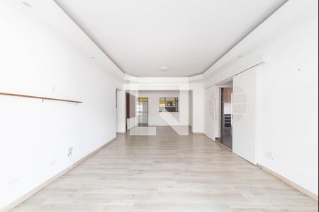 Apartamento para alugar com 100m², 2 quartos e 2 vagas Apartamento para alugar com 100m², 2 quartos e 2 vagasSala
