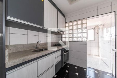 Apartamento para alugar com 100m², 2 quartos e 2 vagas Apartamento para alugar com 100m², 2 quartos e 2 vagasCozinha