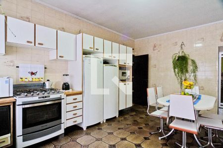 Casa para alugar com 340m², 4 quartos e 8 vagas Casa para alugar com 340m², 4 quartos e 8 vagasCozinha