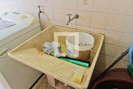 Casa para alugar com 340m², 4 quartos e 8 vagas Casa para alugar com 340m², 4 quartos e 8 vagasÁrea de Serviço