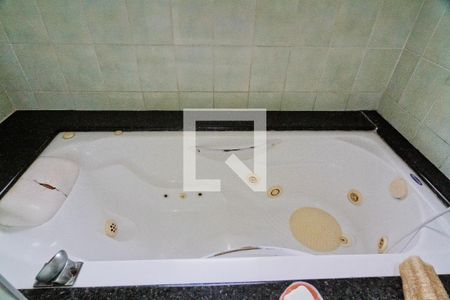 Banheiro da Suíte de casa para alugar com 4 quartos, 340m² em Vila Comercial, São Paulo