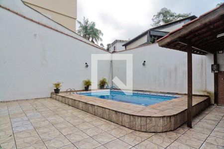 Casa para alugar com 340m², 4 quartos e 8 vagas Casa para alugar com 340m², 4 quartos e 8 vagasÁrea externa