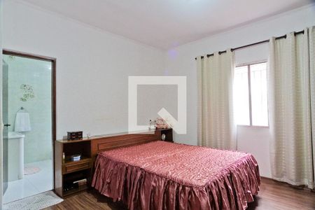 Suíte de casa para alugar com 4 quartos, 340m² em Vila Comercial, São Paulo