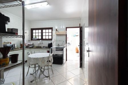 Casa à venda com 80m², 2 quartos e 1 vaga Casa à venda com 80m², 2 quartos e 1 vagaCozinha