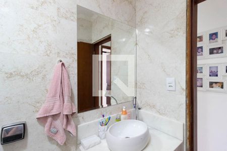 Casa à venda com 80m², 2 quartos e 1 vaga Casa à venda com 80m², 2 quartos e 1 vagaBanheiro