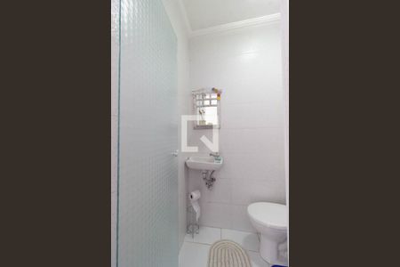 Casa à venda com 80m², 2 quartos e 1 vaga Casa à venda com 80m², 2 quartos e 1 vagaBanheiro de serviço