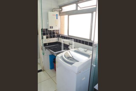 Apartamento à venda com 100m², 3 quartos e 1 vaga Apartamento à venda com 100m², 3 quartos e 1 vagaÁrea de Serviço