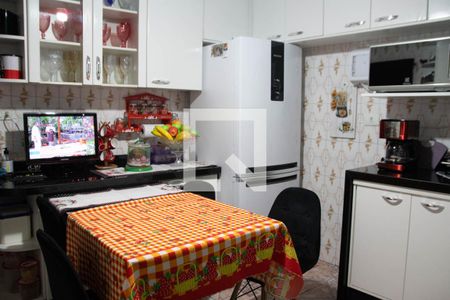 Casa à venda com 100m², 3 quartos e 2 vagasCozinha