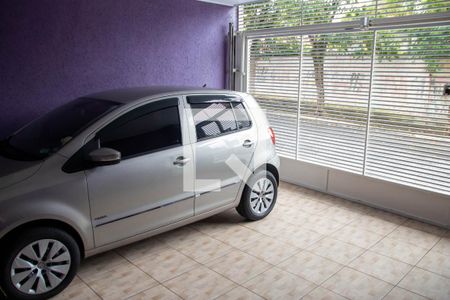 Casa à venda com 100m², 3 quartos e 2 vagasGaragem