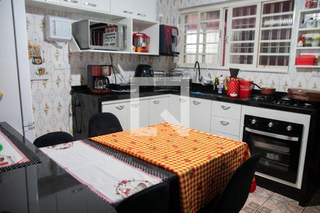 Casa à venda com 100m², 3 quartos e 2 vagasCozinha