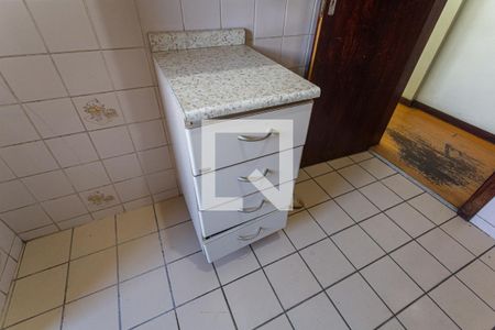 Apartamento à venda com 55m², 2 quartos e 1 vagaArmário da Cozinha