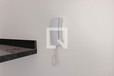 Apartamento à venda com 28m², 1 quarto e sem vaga Apartamento à venda com 28m², 1 quarto e sem vagaInterfone