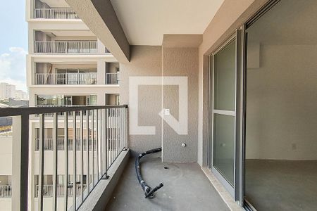 Apartamento à venda com 28m², 1 quarto e sem vaga Apartamento à venda com 28m², 1 quarto e sem vagaVaranda