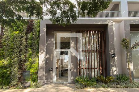 Apartamento à venda com 28m², 1 quarto e sem vaga Apartamento à venda com 28m², 1 quarto e sem vagaFachada